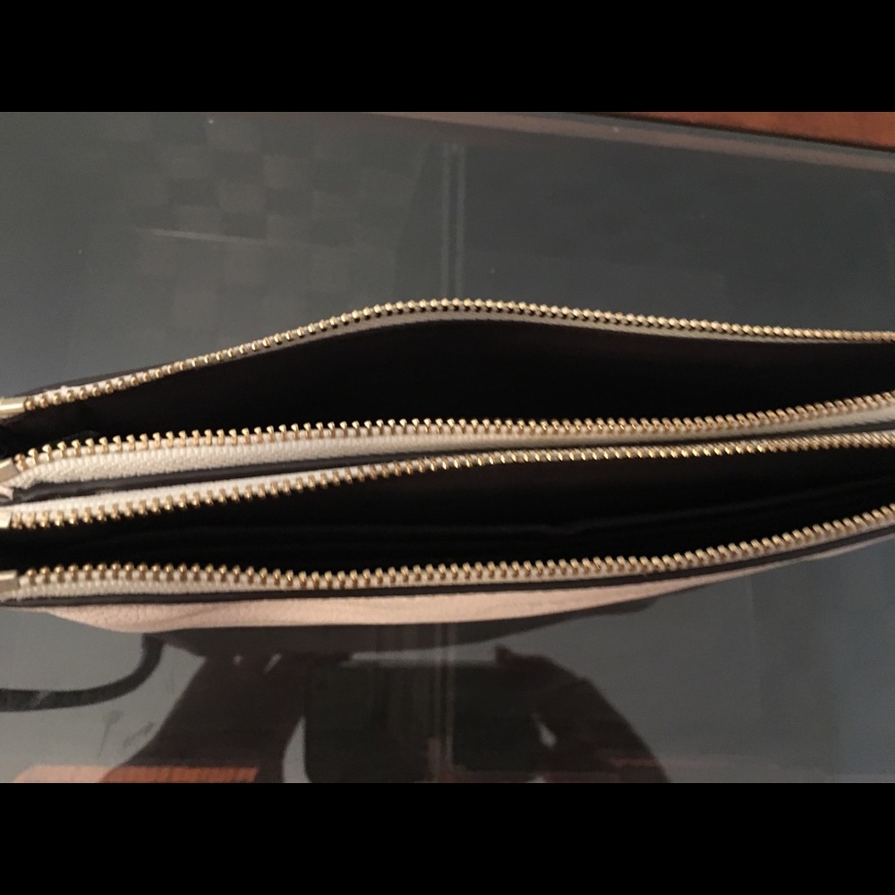 Wallet - Picture 4 of 7